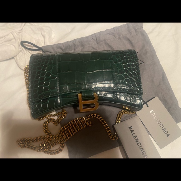 Balenciaga hourglass green croc wallet on chain - Picture 2 of 11